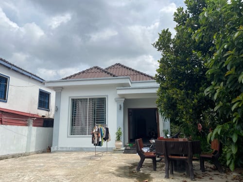ផ្ទះលក់បន្ទាន់