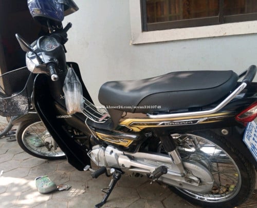 ម៉ូតូលក់
