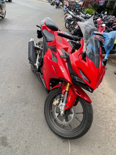 ម៉ូតូលក់