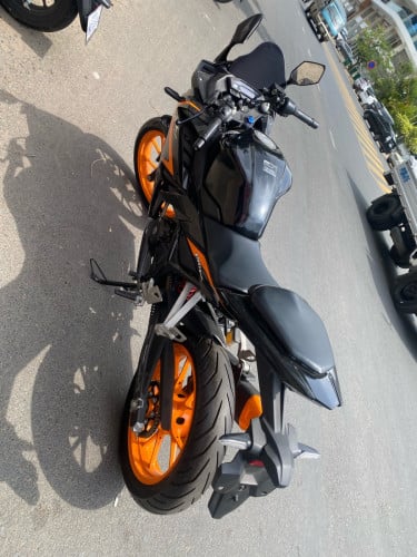 ម៉ូតូលក់
