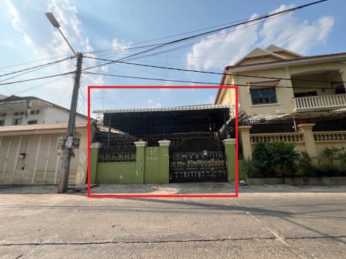 ផ្ទះអាជីវកម្មសម្រាប់ជួលនៅ ទួលគោក