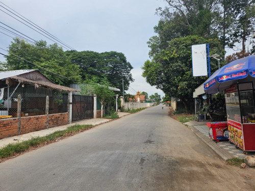 ដីសម្រាប់លក់កោះក្របី ជាប់របងវិទ្យាល័យព្រែកថ្មី - ដីម្ចាស់ផ្ទាល់ប្រញាប់លុយ