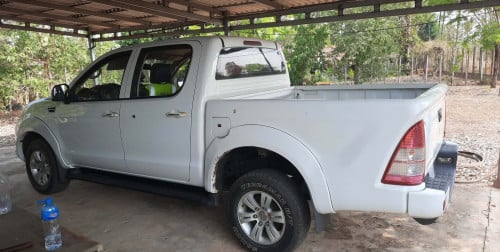 ឡានភីកអាប់លក់