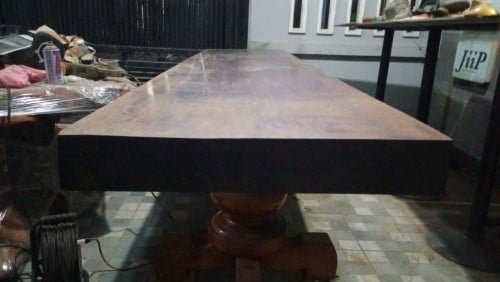តុបាយលក់បន្ទាន់
