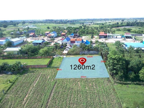 1ខែ500$ចរចារមានទឹកភ្លេីងផ្លូវបេតុង