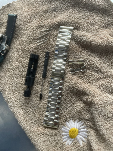 ខ្សែនាឡិកា 24mm stainless steel ទិញមកដាក់អត់ត្រូវទំហំ