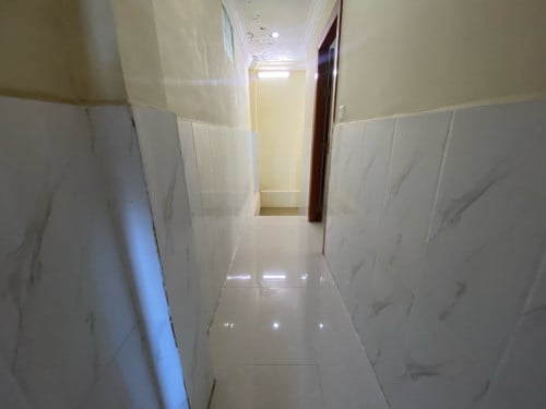 ឡៃឡង់ផ្ទះល្វែង 25,000$ ម្ចាស់បន្ទាន់លុយបង់ធនាគារ ក្រុងតាខ្មៅ