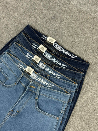 អាវខូវប៊យជើងខ្លី /  Denim Shorts