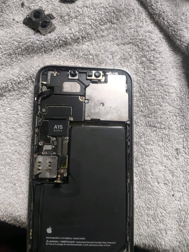 ម៉ាសុីនiphone 13 pro max អត់icloud តំលៃ 1**$ មេៗណាចង់បាន