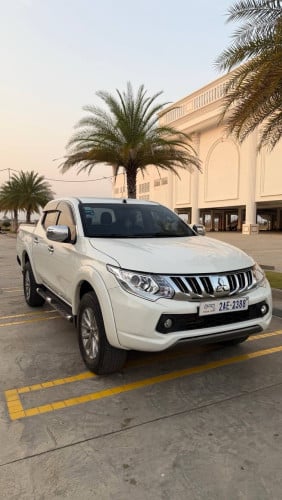 លក់mitsubishi triton 2016 full option ឆ្វេងសុីនឡានស្អាតអត់បុក