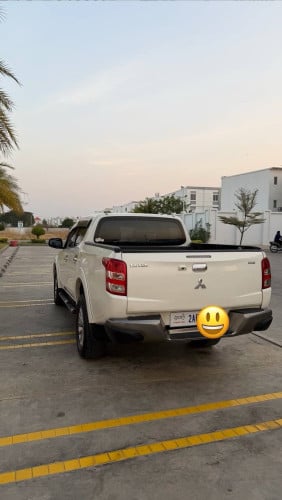 លក់mitsubishi triton 2016 full option ឆ្វេងសុីនឡានស្អាតអត់បុក