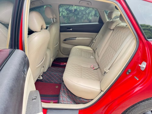 ក្តៅៗ Prius 06 H Full ក្រហមខ្ចី