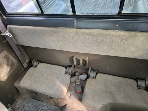 លក់ឡាធូរថ្លៃ Toyota Tacoma ឆ្នាំ2000 V4 P1