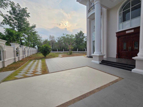 🏠2Tiara Queen Villa for Rent in Borey ML Tiara 50m Takhmao