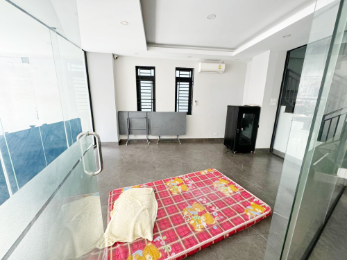 🏢Commercial Building for Rent