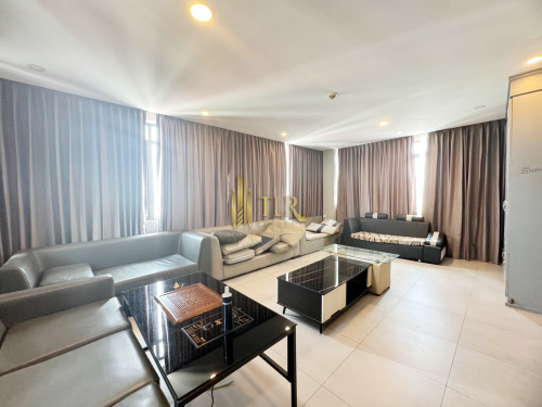 🏢Commercial Building​ for​ Rent