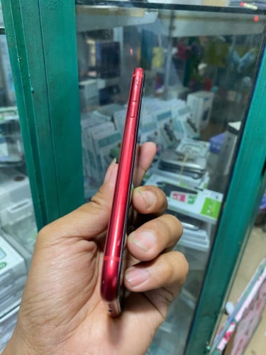 📥Iphone 11 64G អេក្រង់ថ្មីអត់ស្គេនលក់1xx$(ទីតាំងភ្នំពេញជិតវេងស្រេង) ចាប់អារម្មណ៍អាចមកមើលផ្ទាល់