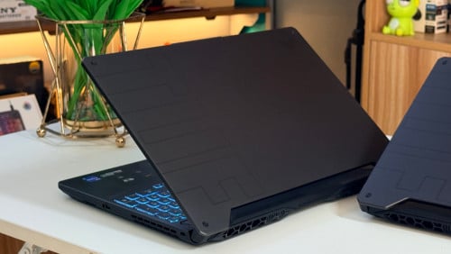 🥶Asus Tuf Gaming F15-1ទឹកស្អាត​99%​ 🍓👌👉មកជាមួយភ្លើង RGB ស្រស់ស្អាតអាចប្តូរ ពណ៍បាន💚☑️