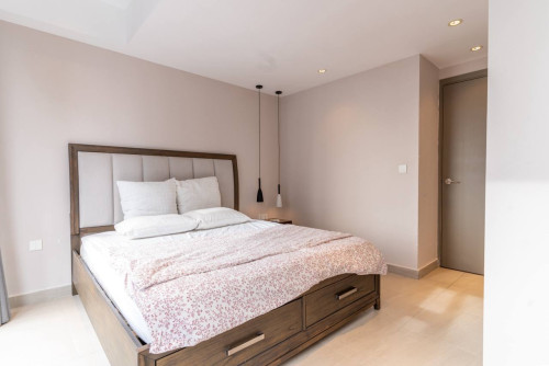 2 bed for rent $650 - Toul Kork