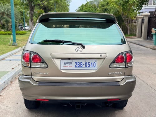 2001 - ហ្វូល​. ពេញ  ថាច់លេស័រ