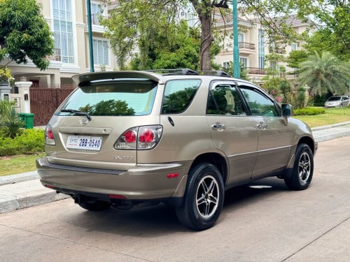 2001 - ហ្វូល​. ពេញ  ថាច់លេស័រ