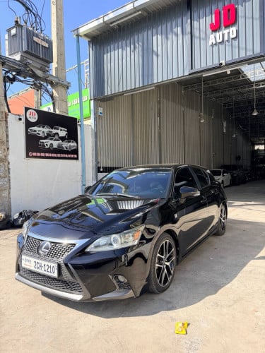 2014 Lexus Ct200h F-Sport