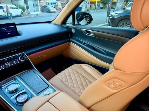 2023 Genesis Gv80