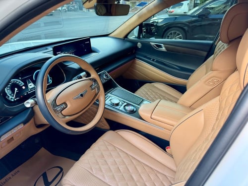 2023 Genesis Gv80