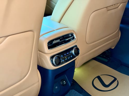 2023 Genesis Gv80