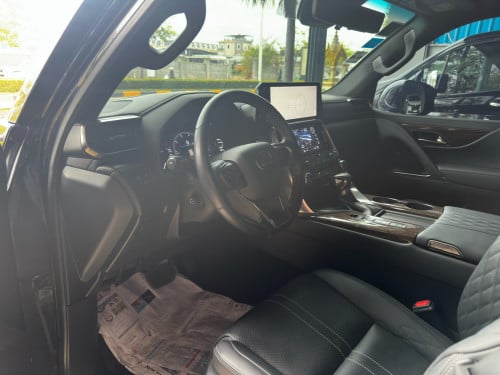 2023 LEXUS LX600 VIP 4 seats អារ៉ាប់