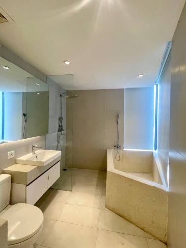 3 bed for rent $900 - Toul Kork