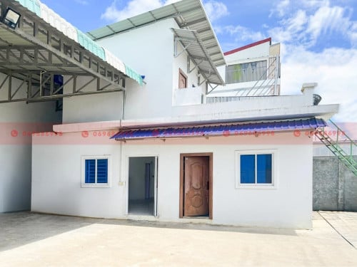 800 Sqm Warehouse For Lease On A Major Business Road In Chaom Chau