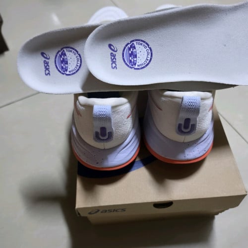 ASICS Gel-Cumulus 27 Tokyo Edition (Size44.5) ប្រើបាន2បង