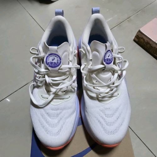 ASICS Gel-Cumulus 27 Tokyo Edition (Size44.5) ប្រើបាន2បង