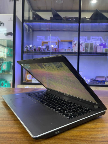 Asus laptop x550LM