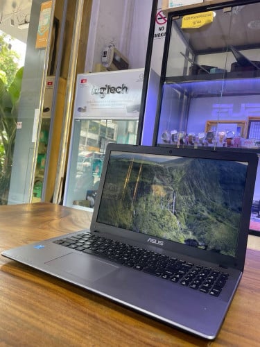 Asus laptop x550LM