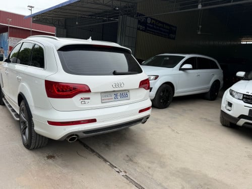 Audi Q7 year 2012 full options