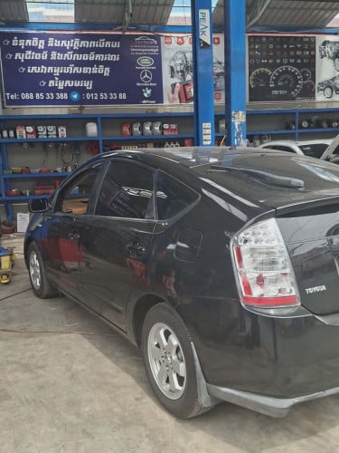 Black Prius 2006 ព្រូសខ្មៅ 06