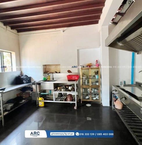 Business Side for Rent