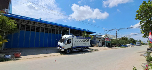 Commercial Warehouse for Rent Behind Santipheap Market 2 – Near National Road No. 3!