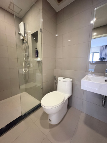 Condo 1-BR near Aeon 2 for rent