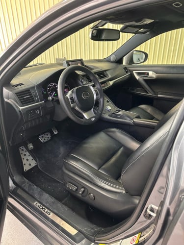 Ct200h F-sport