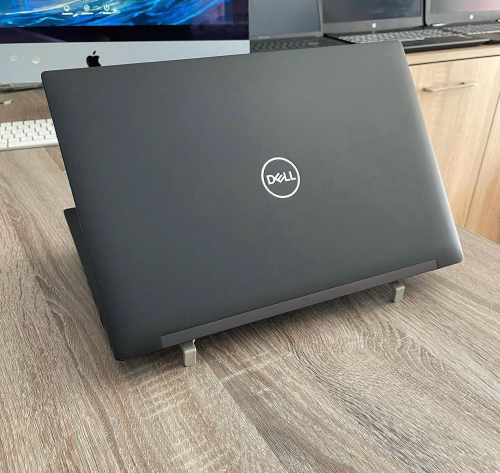 Dell Latitude 7490CPU core i7 8th genSSD 256GbRam 8GBScreen 14inch FHD
