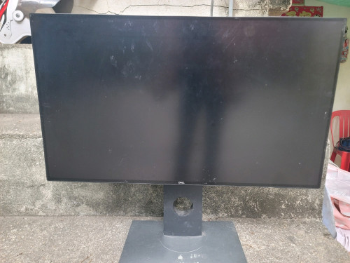 Dell monitor 27inh