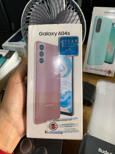 Galaxy A04s បញ្ចុះតម្លៃឥវ៉ាន់ថ្មី