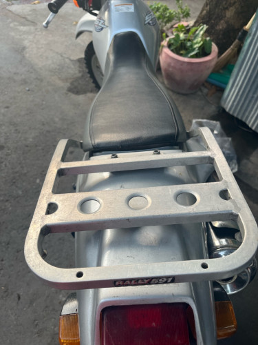 Honda SL 2006