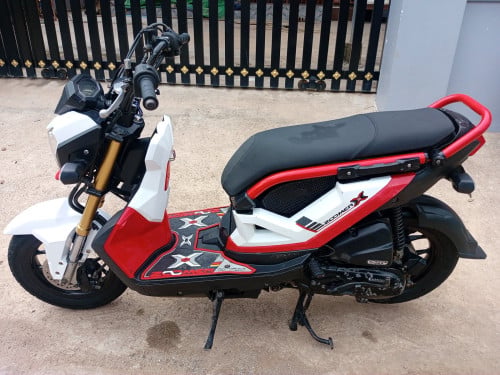 Honda Zoomer-X