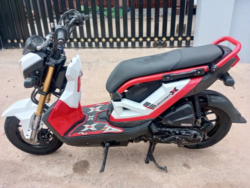 Honda Zoomer-X