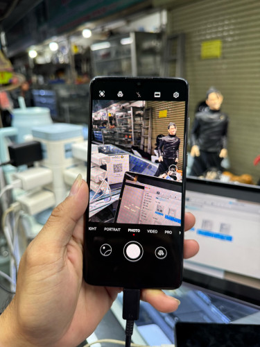 Huawei P30 128G Ram8G Sim2 Globalម៉ាសុីនសានុំស្រុីន ស្ទើរតួរ