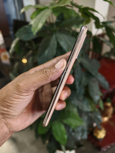 Huawei P40 8g/128g_Global(វៃដូរបាន)👉$125